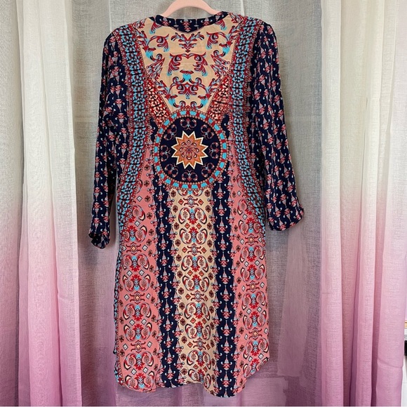 Tolani Abstract Multicolor 3/4 Sleeve Long Silk V Neck High Low Tunic Dress XS - Picture 3 of 7